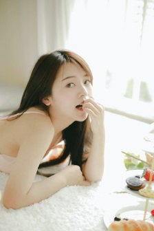 卡米拉 卢丁顿